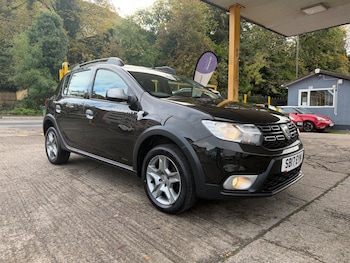 2017 (17) - 1.5 dCi Ambiance Euro 6 (s/s) 5dr