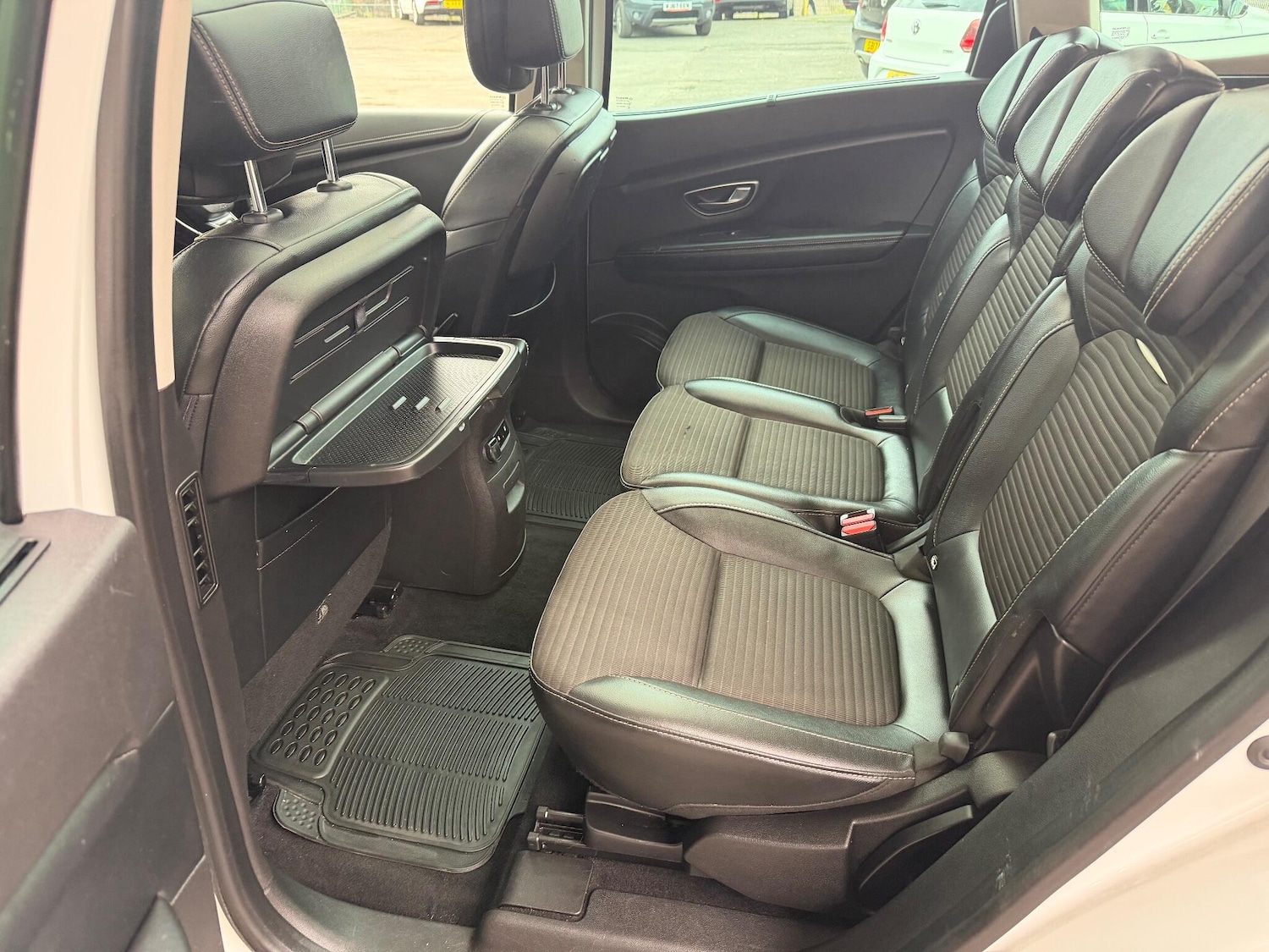 Used Renault Grand Scenic 2017 for sale - 76314930: Photo 13