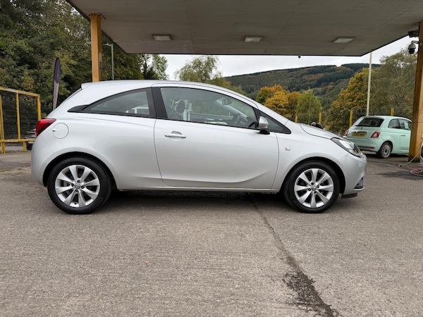 Used Vauxhall Corsa 2017 for sale - 76259930: Photo 4