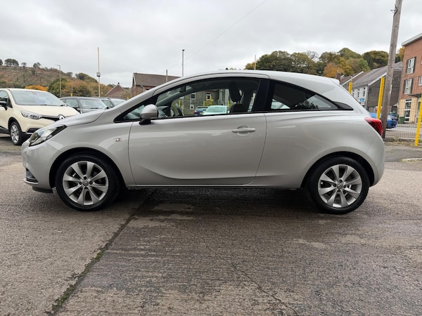 Used Vauxhall Corsa 2017 for sale - 76259930: Photo 5
