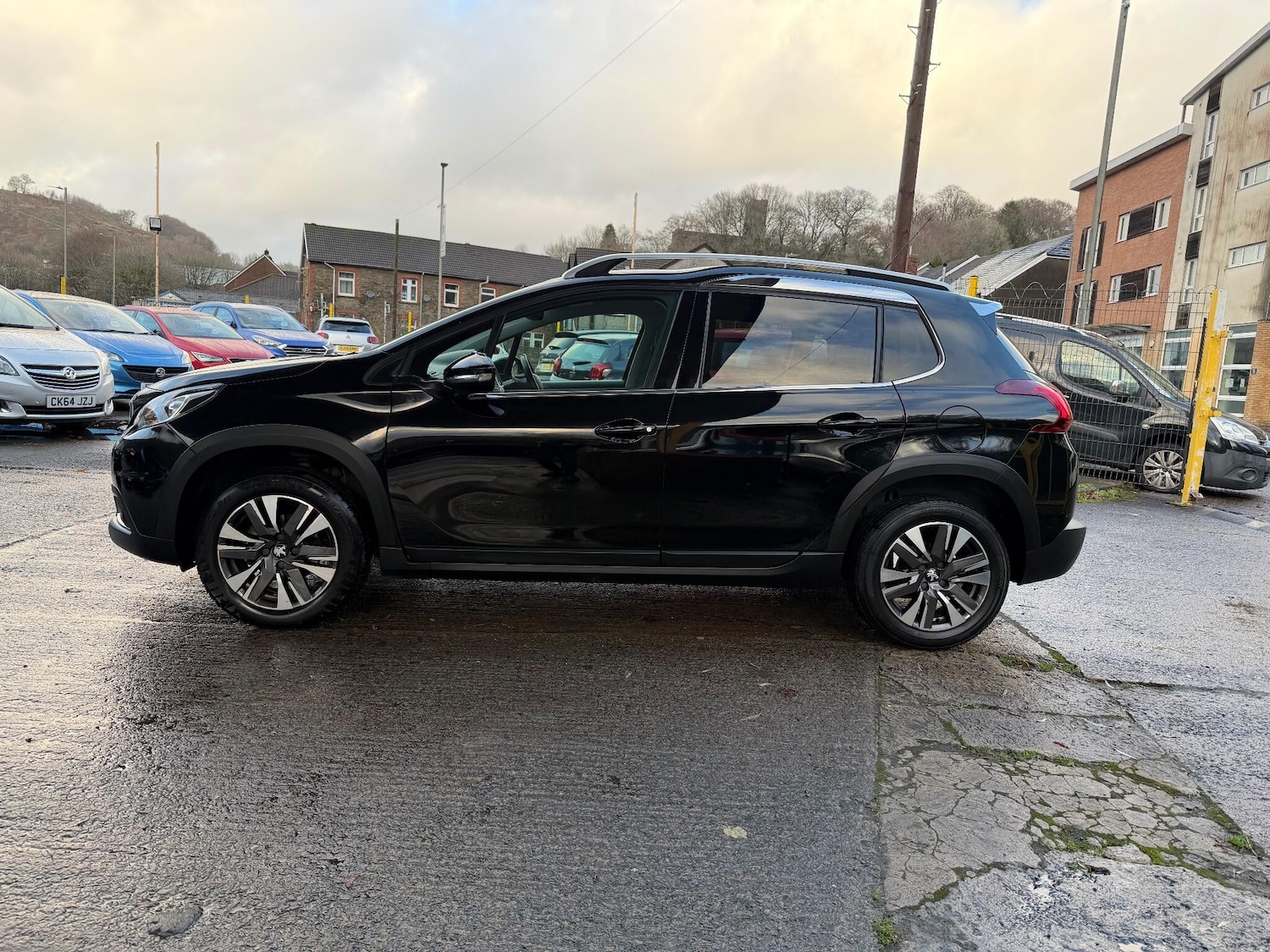 Used Peugeot 2008 2018 for sale - 76824538: Photo 5