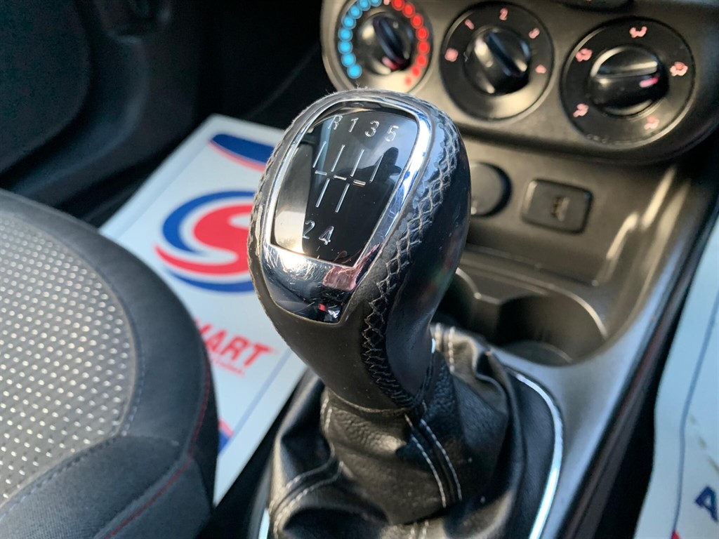 Used Vauxhall Corsa 2018 for sale - 77641000: Photo 19