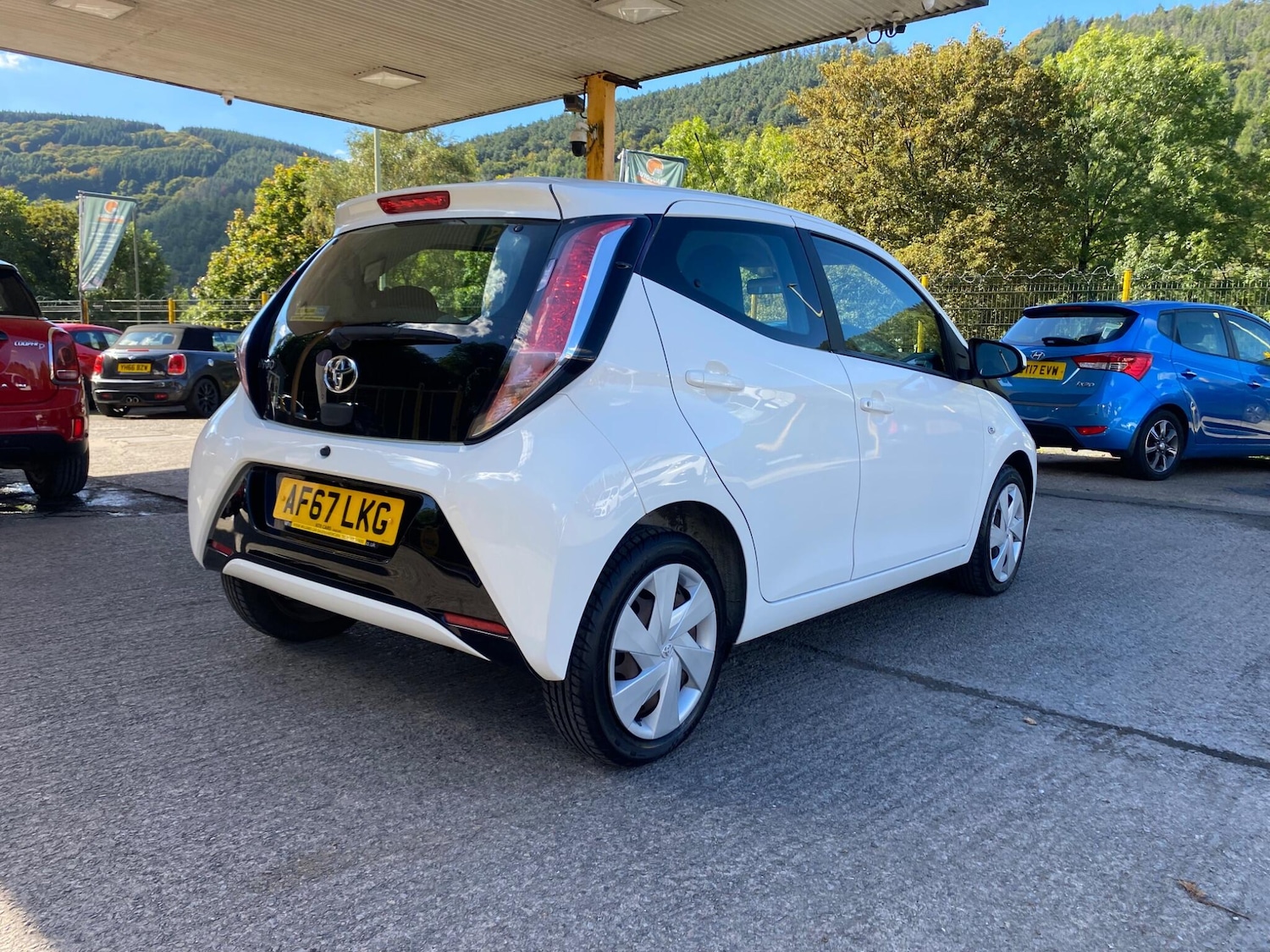 Used Toyota AYGO 2017 for sale - 76360562: Photo 6