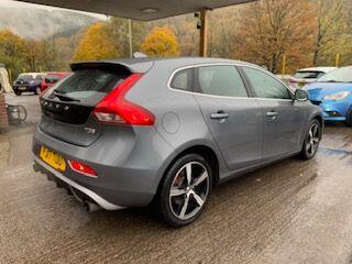 Used Volvo V40 2017 for sale - 76388945: Photo 8