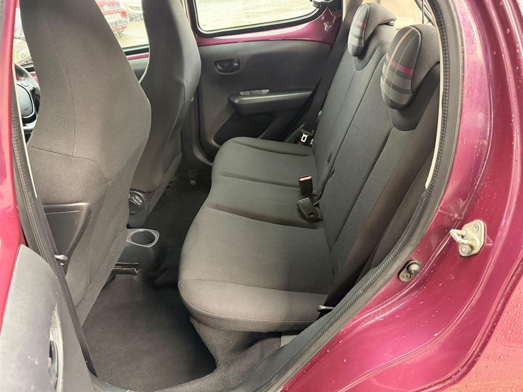 Used Peugeot 108 2015 for sale - 77641050: Photo 10