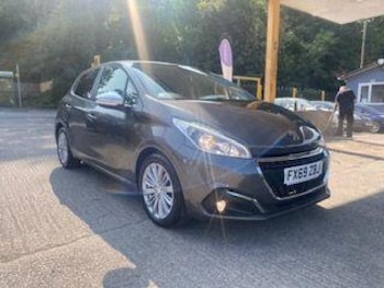 Used Peugeot 208 2019 for sale - 75600869: Photo