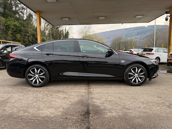 Used Vauxhall Insignia 2018 for sale - 77718313: Photo