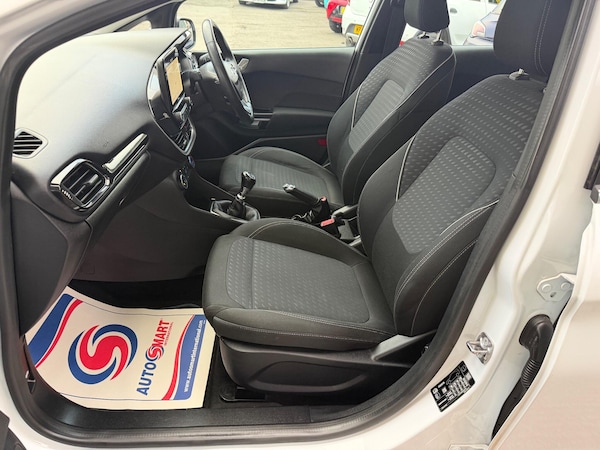 Used Ford Fiesta 2018 for sale - 76260120: Photo 11