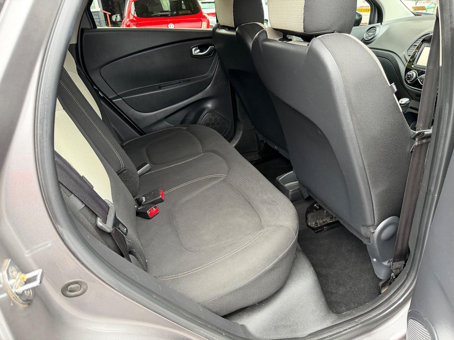 Used Renault Captur 2018 for sale - 76634083: Photo 10