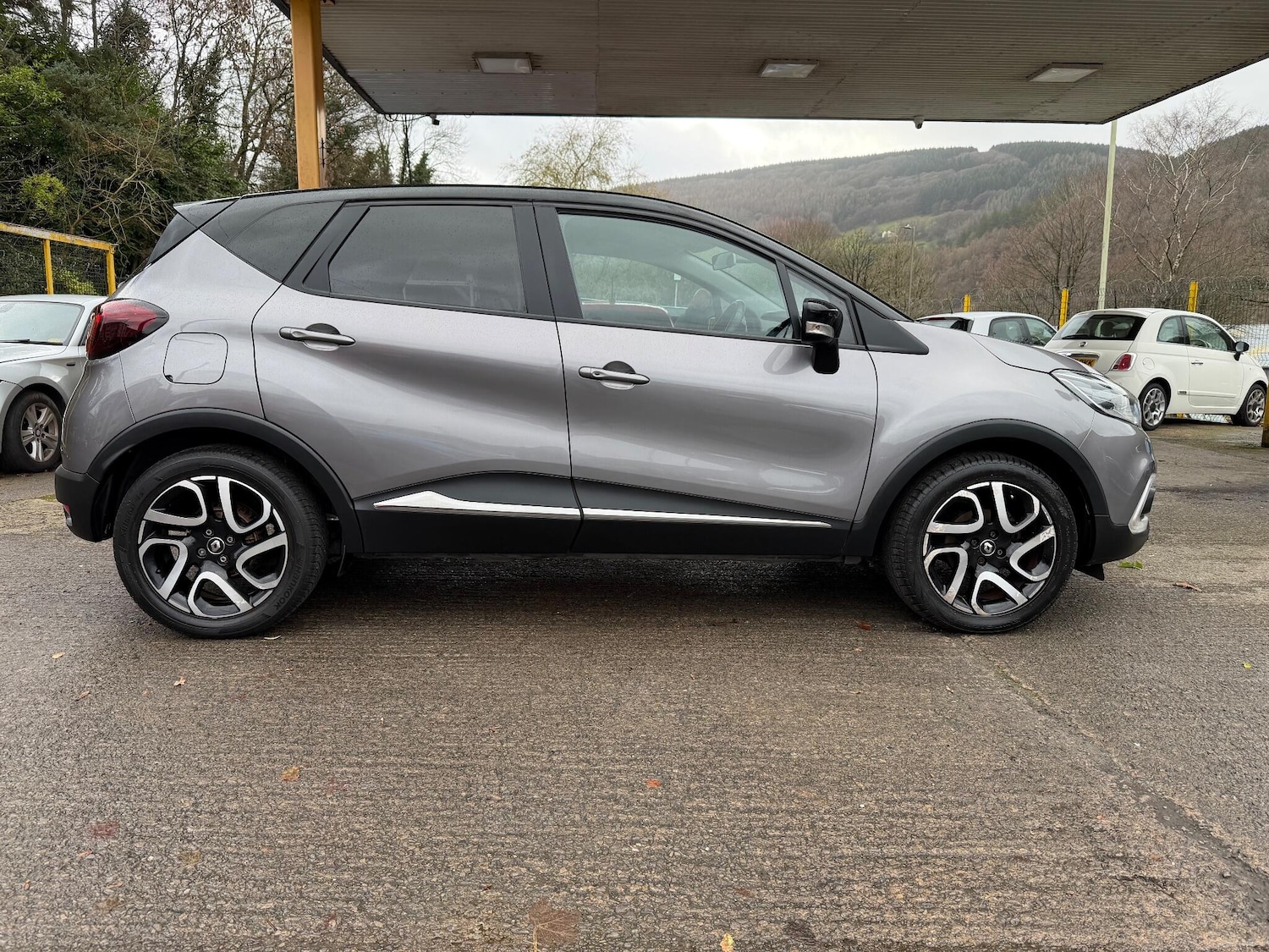 Used Renault Captur 2018 for sale - 76634083: Photo 4