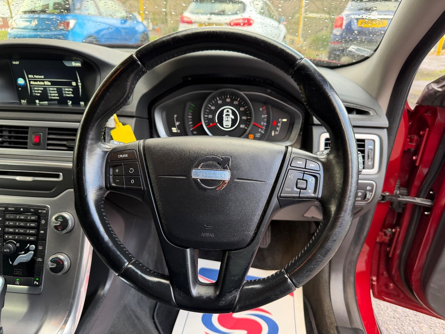 Used Volvo V70 2015 for sale - 76606904: Photo 14