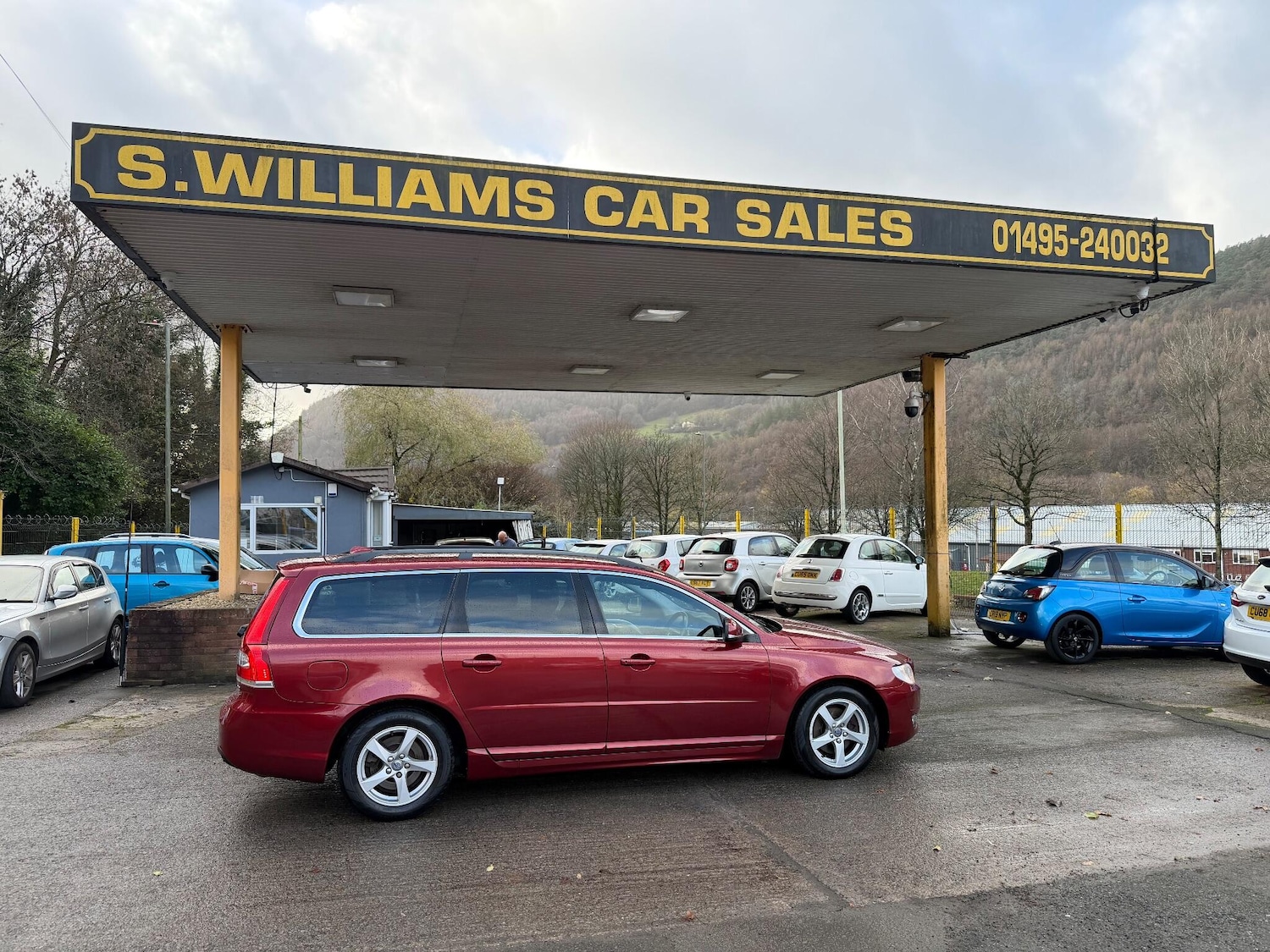 Used Volvo V70 2015 for sale - 76606904: Photo 4