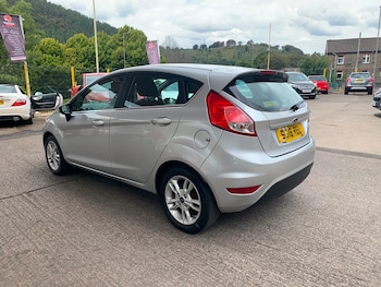 Used Ford Fiesta 2016 for sale - 79515779: Photo