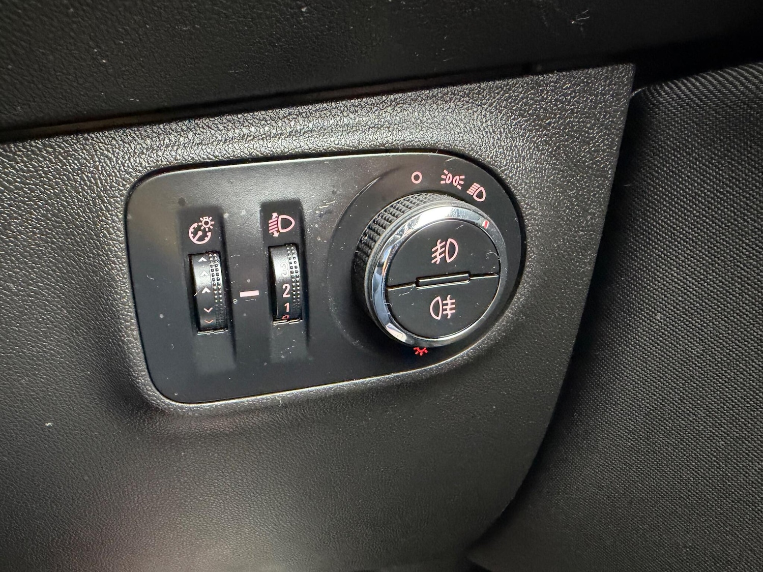 Used Vauxhall Corsa for sale - 76850264: Photo 21