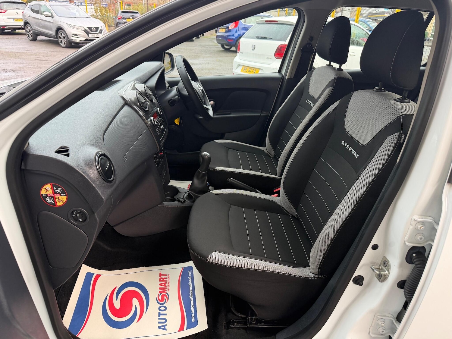 Used Dacia Sandero Stepway 2018 for sale - 76993888: Photo 12