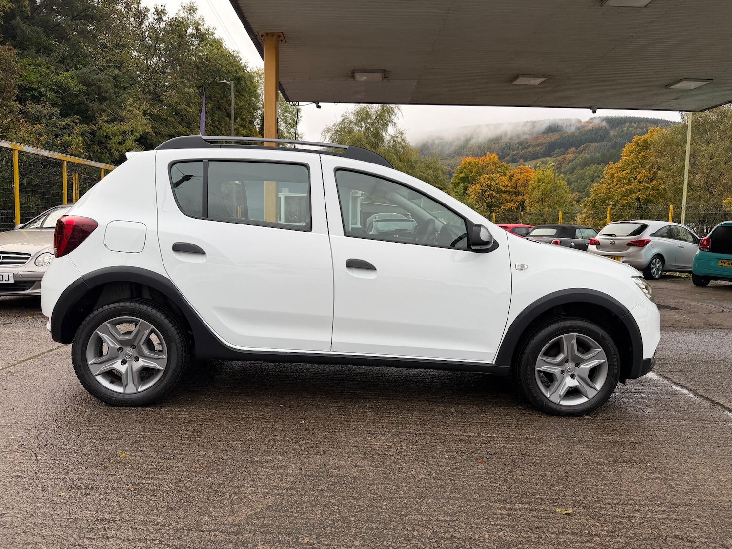 Used Dacia Sandero Stepway 2018 for sale - 76993888: Photo 4