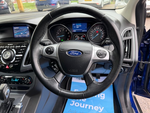 Used Ford Focus 2014 for sale - 76109217: Photo 16