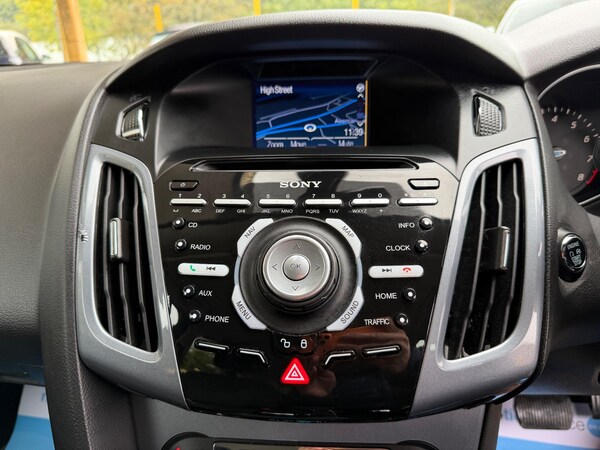 Used Ford Focus 2014 for sale - 76109217: Photo 17