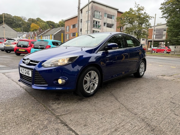Used Ford Focus 2014 for sale - 76109217: Photo 3