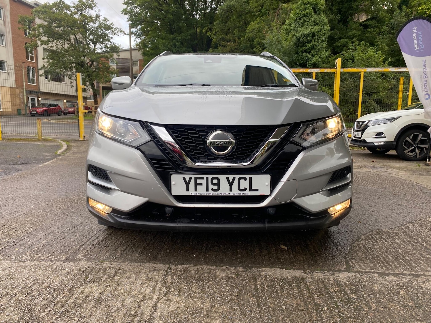 Used Nissan Qashqai 2019 for sale - 75720825: Photo 2