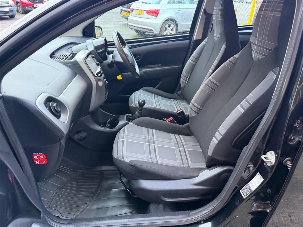 Used Peugeot 108 2016 for sale - 77641016: Photo 11