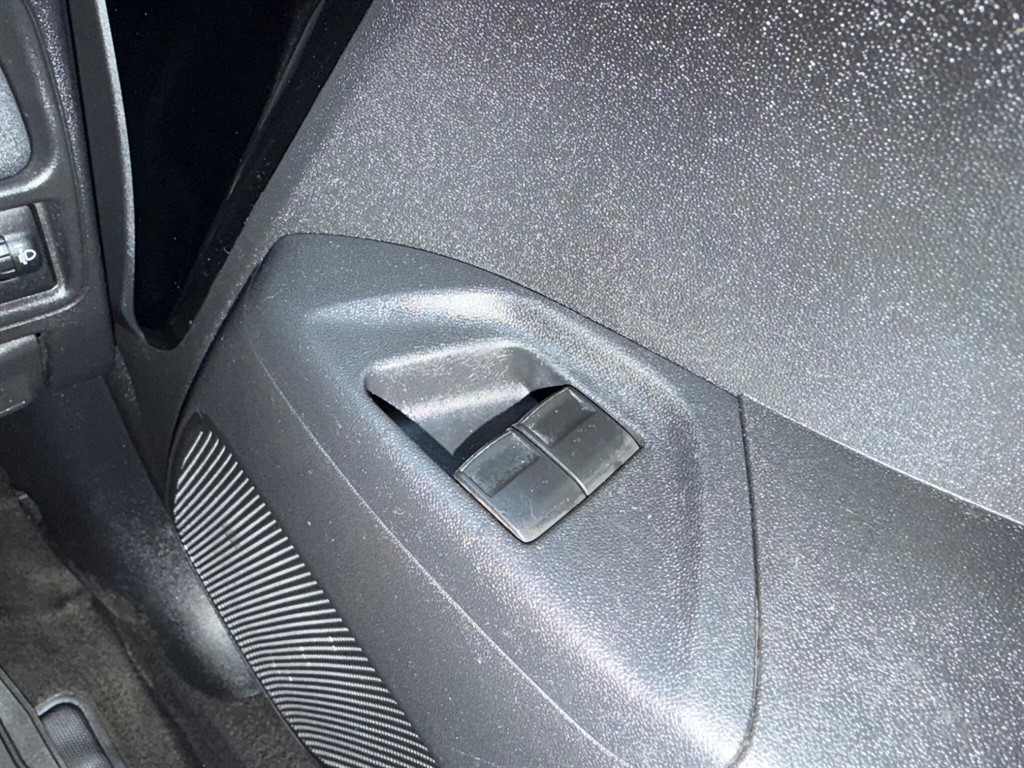 Used Peugeot 108 2016 for sale - 77641016: Photo 18