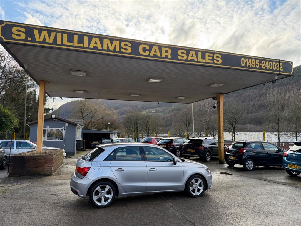 Used Audi A1 2016 for sale - 77641027: Photo 4