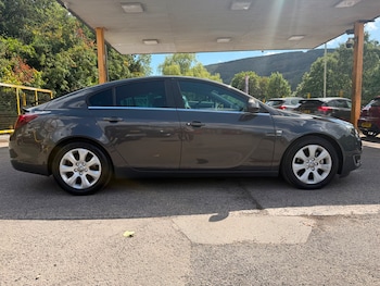 Used Vauxhall Insignia 2013 for sale - 79287370: Photo
