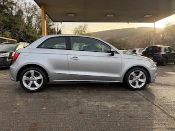 Used Audi A1 2016 for sale - 76457180: Photo