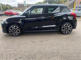 Used Suzuki Swift 2018 for sale - 76060877: Photo 4