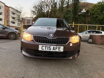 Used Skoda Fabia 2015 for sale - 76550350: Photo