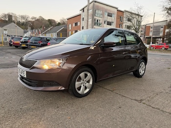 Used Skoda Fabia 2015 for sale - 76550350: Photo