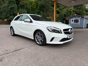 Used Mercedes-Benz 200 2018 for sale - 79652855: Photo