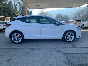 Used Vauxhall Astra 2016 for sale - 77641059: Photo