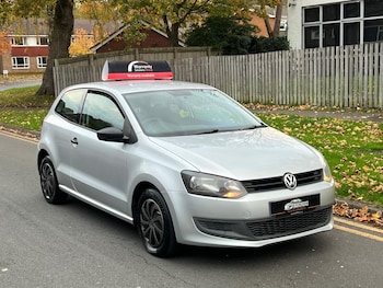 Used Volkswagen Polo 2011 for sale - 76440294: Photo