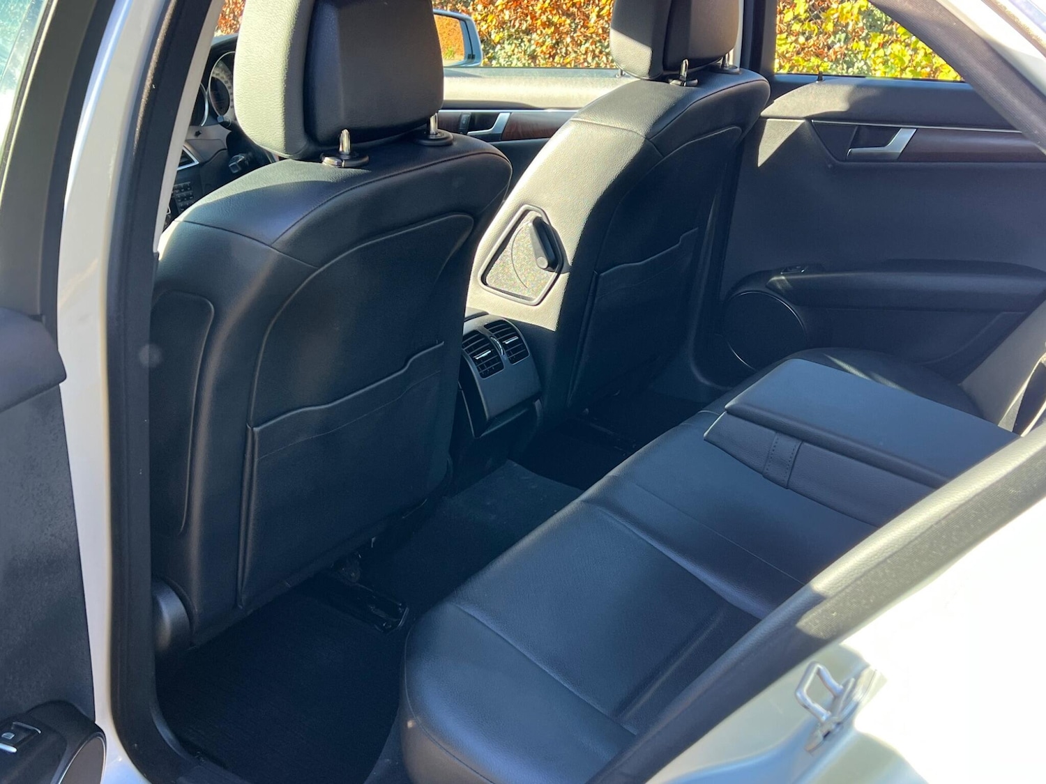 Used Mercedes-Benz C Class 2011 for sale - 77052534: Photo 11