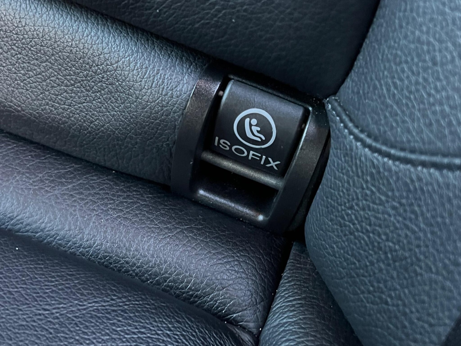 Used Mercedes-Benz E Class 2013 for sale - 77229301: Photo 17