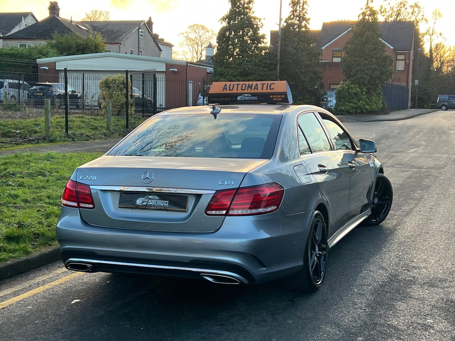 Used Mercedes-Benz E Class 2013 for sale - 77229301: Photo 2