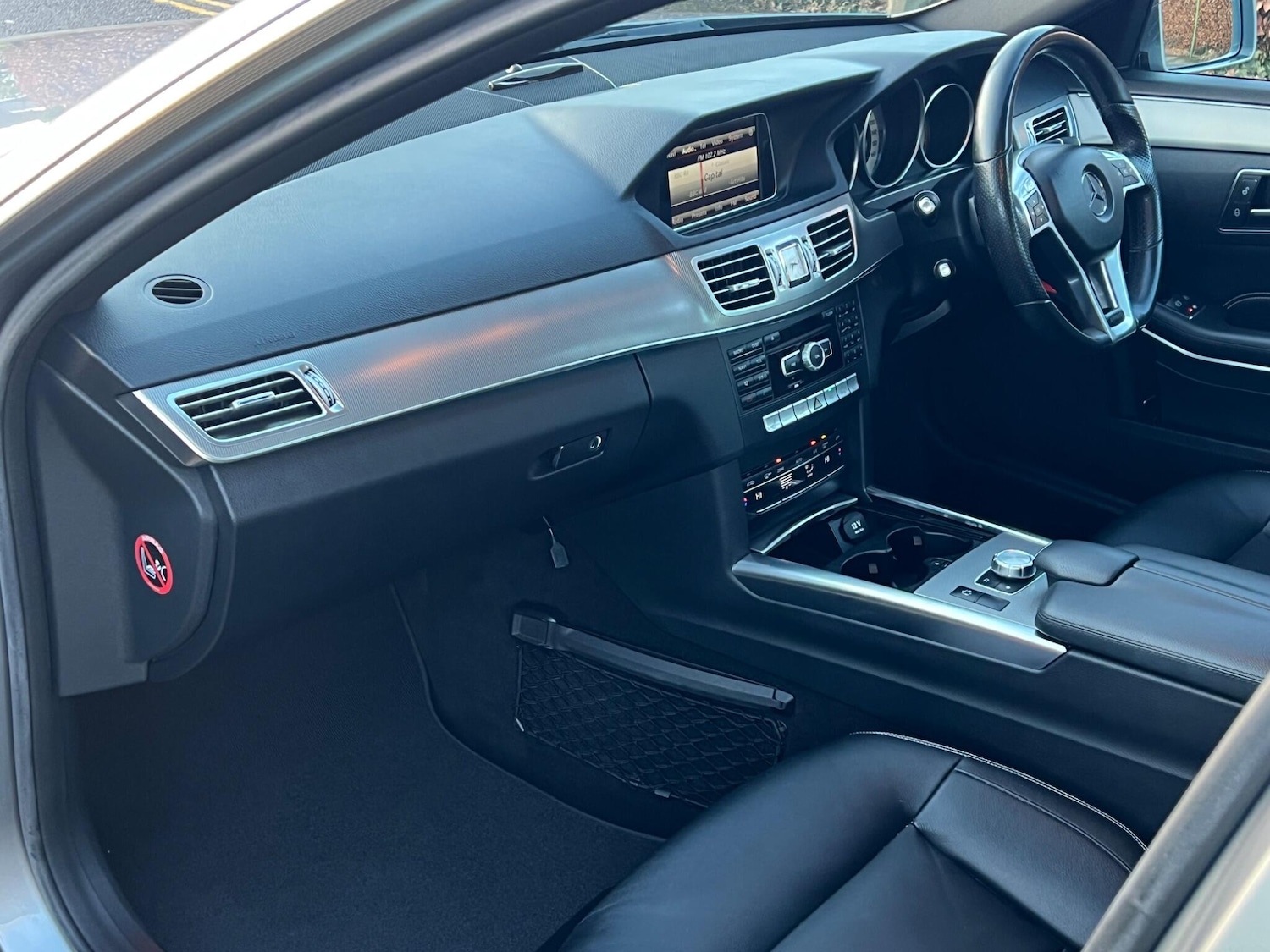 Used Mercedes-Benz E Class 2013 for sale - 77229301: Photo 9