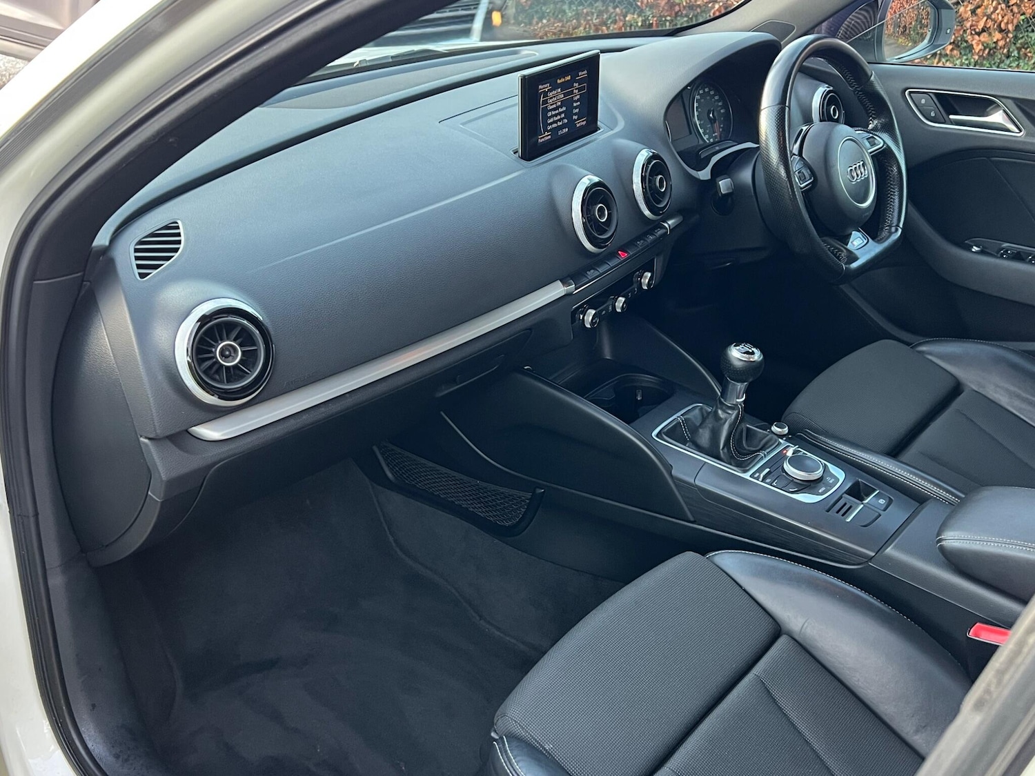 Used Audi A3 2015 for sale - 76926707: Photo 9