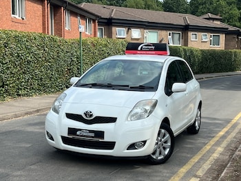 Used Toyota Yaris 2011 for sale - 79328689: Photo