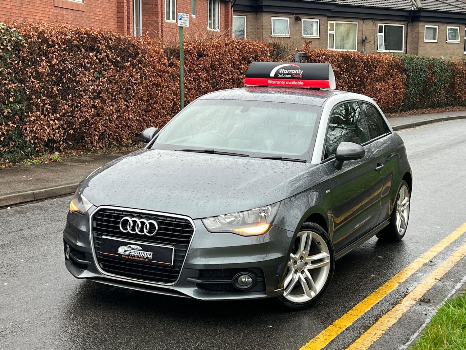 Used Audi A1 2011 for sale - 77633680: Photo 1