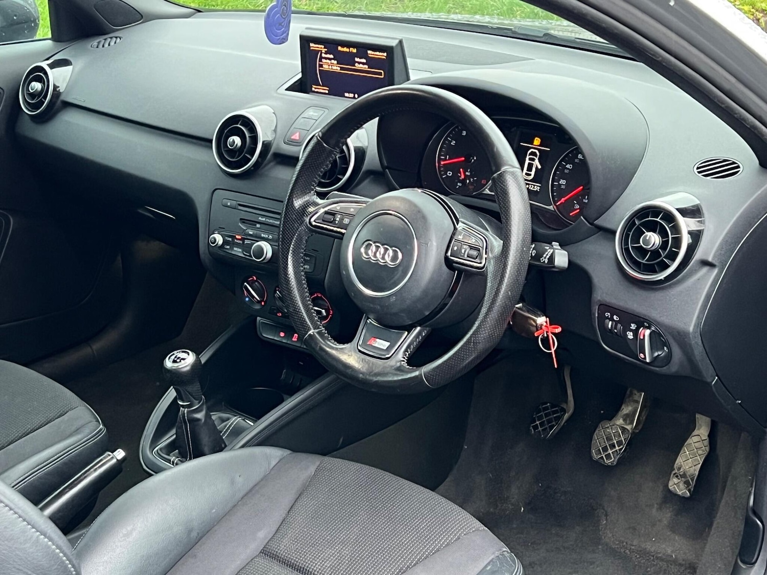 Used Audi A1 2011 for sale - 77633680: Photo 8