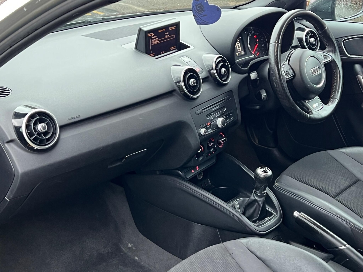 Used Audi A1 2011 for sale - 77633680: Photo 9