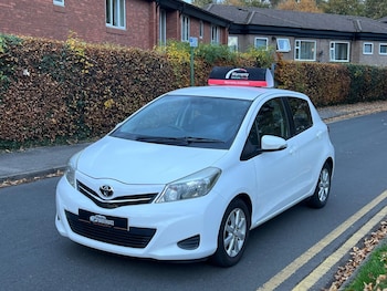 Used Toyota Yaris 2013 for sale - 76513220: Photo