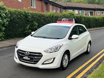 Used Hyundai i30 2015 for sale - 79475573: Photo