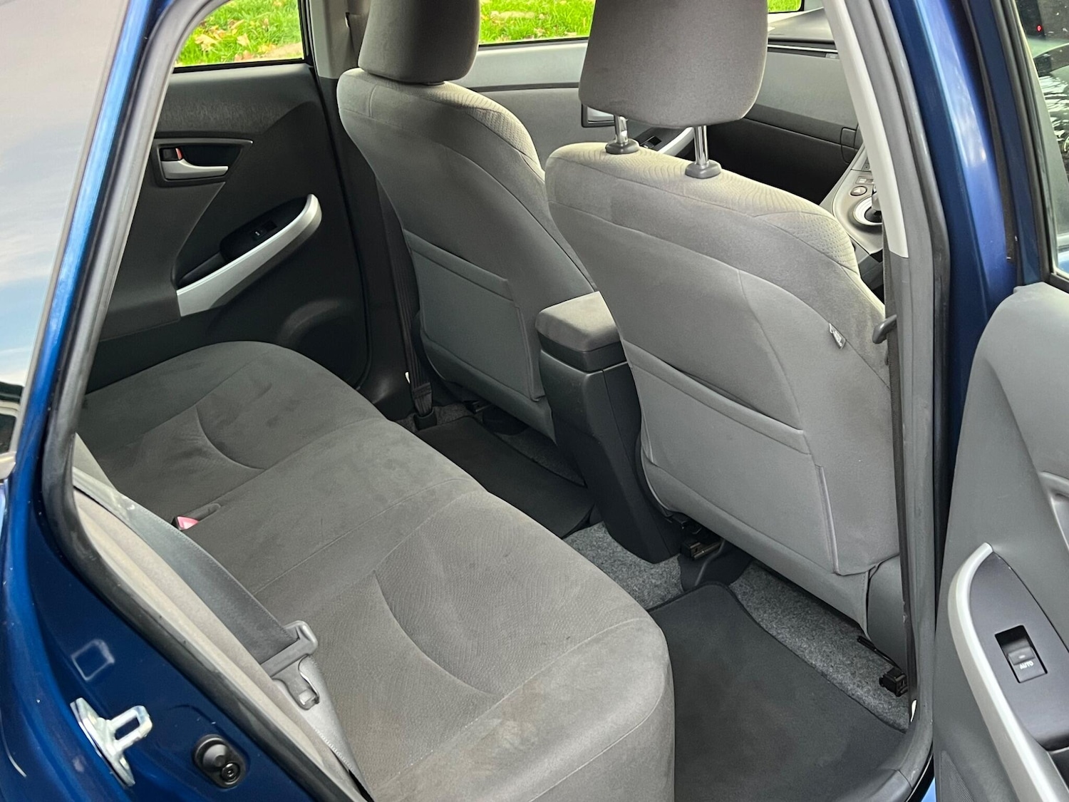 Used Toyota Prius 2010 for sale - 77016794: Photo 10