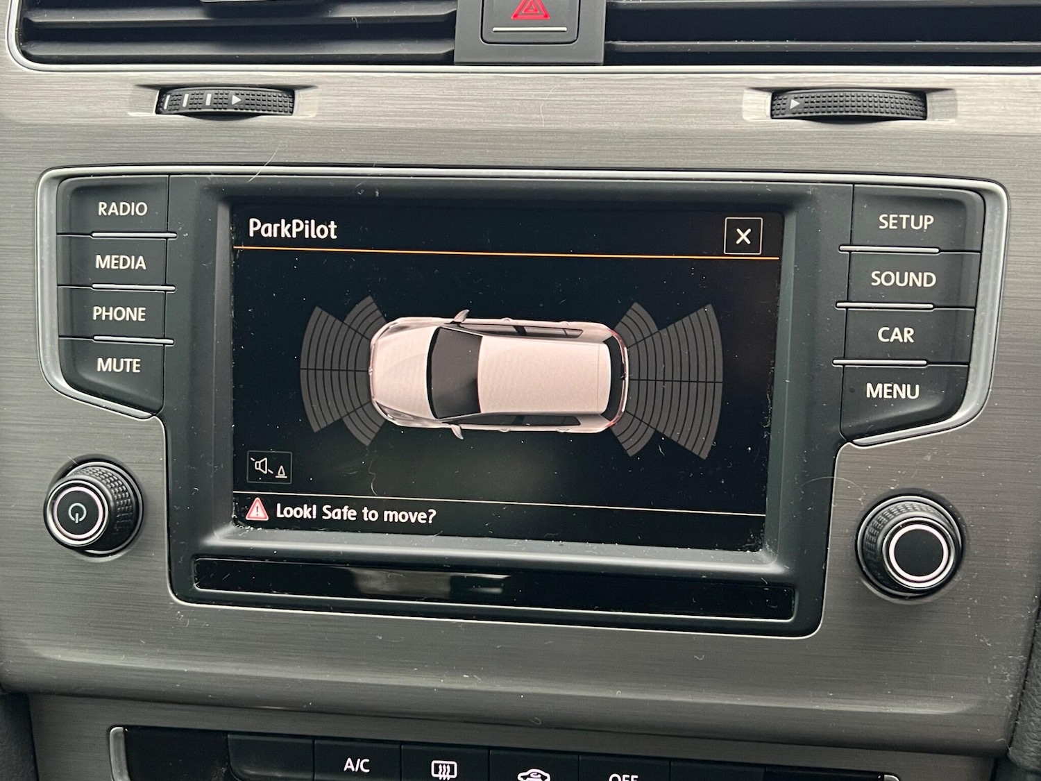 Used Volkswagen Golf 2015 for sale - 77793434: Photo 12