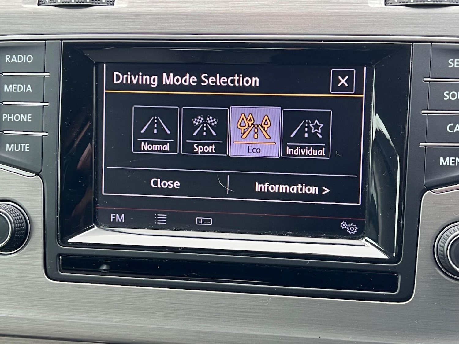 Used Volkswagen Golf 2014 for sale - 77320458: Photo 15