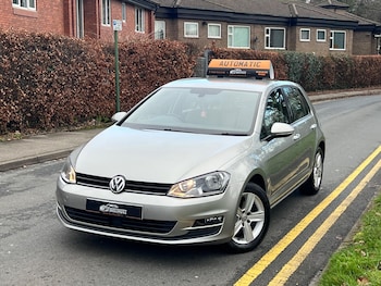 Used Volkswagen Golf 2014 for sale - 77320458: Photo